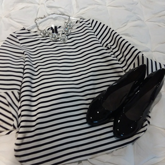 Aerololes Heelrest Black Heels - Picture 2 of 8